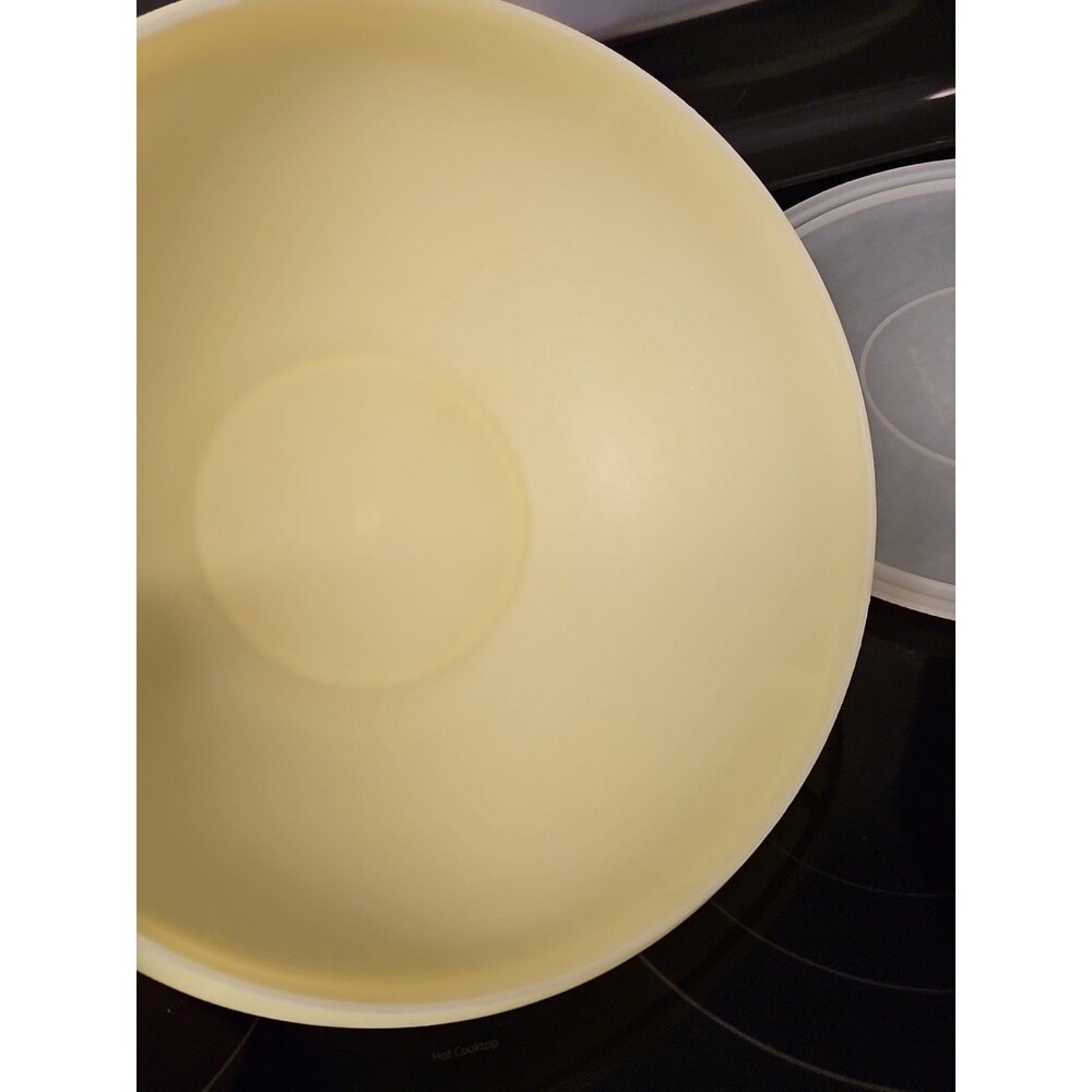 Vintage Tupperware Fix N Mix Bowl Yellow 13” #274-5 w/ Lid #224-1 EUC - Picture 6 of 10